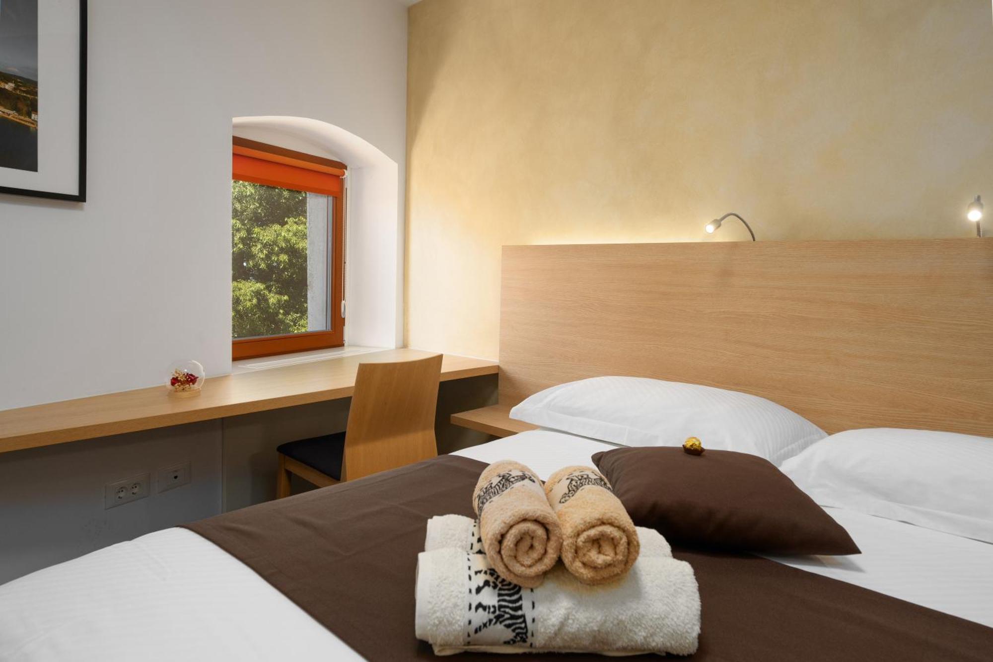 Boutique Wrungel Hotel Vrsar Exterior photo